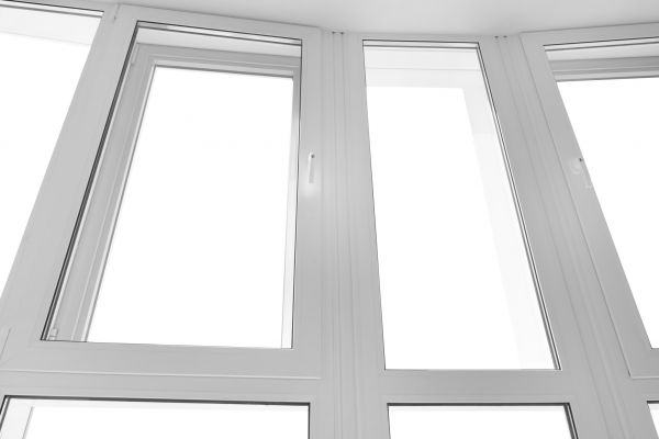 Cost of Storm Window Replacement in Bakersfield