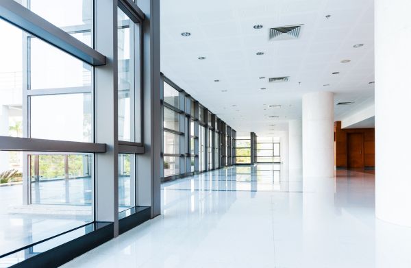 Cost of Commercial Window Service in Bakersfield