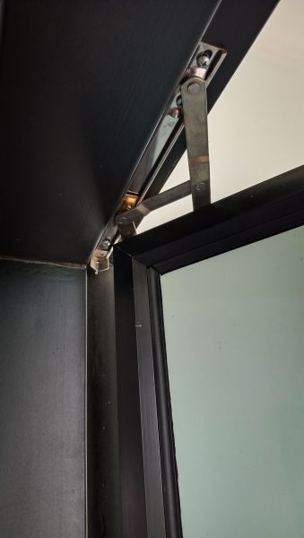 Cost of Pivot Window Replacement in Bakersfield