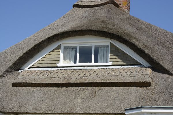 Cost of Eyebrow Window Replacement in Bakersfield