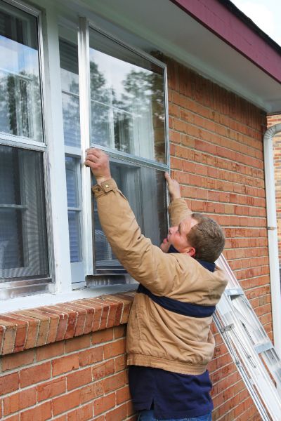 Cost of Storm Windows Replacement in Bakersfield